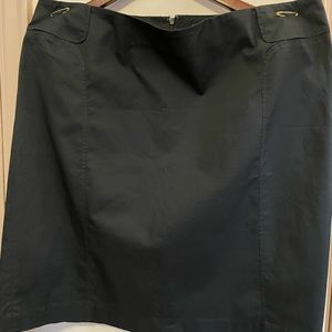 New York & Company Black Skirt 21 inches long 98% cotton 2% spandex